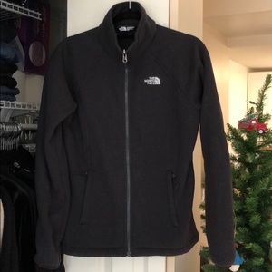 North Face Women’s Black Sweater Fleece in Medium